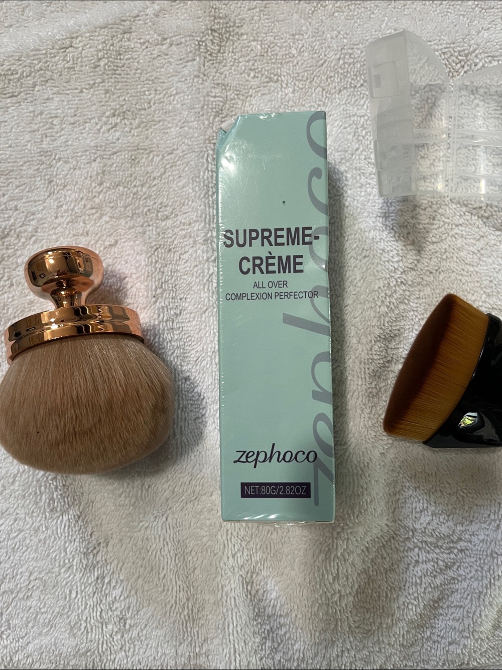Zephoco complexion correcting crème package